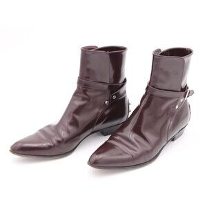 Women’s Pointed Ankle Booties in Deep Burgundy